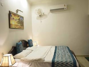 21 Milestone Hotel & Resort Nuova Delhi Esterno foto
